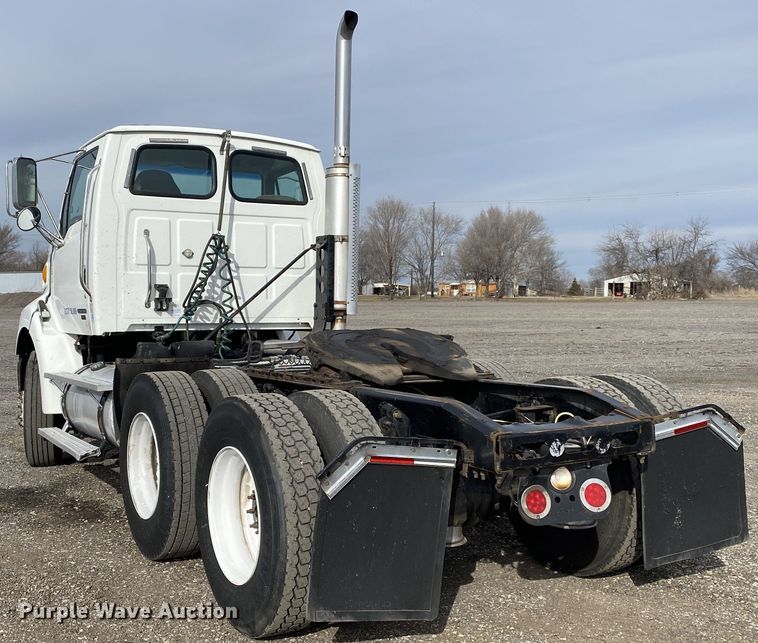 image for item JW9217 2005 Sterling A-Line  semi truck