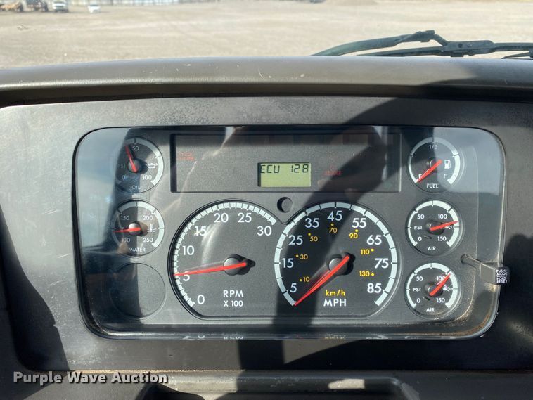 image for item JW9217 2005 Sterling A-Line  semi truck