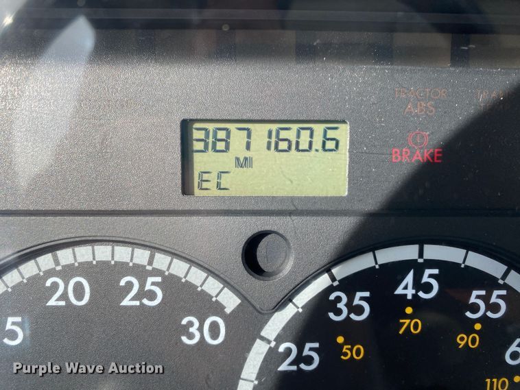 image for item JW9217 2005 Sterling A-Line  semi truck