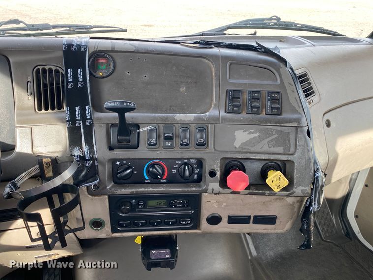 image for item JW9217 2005 Sterling A-Line  semi truck