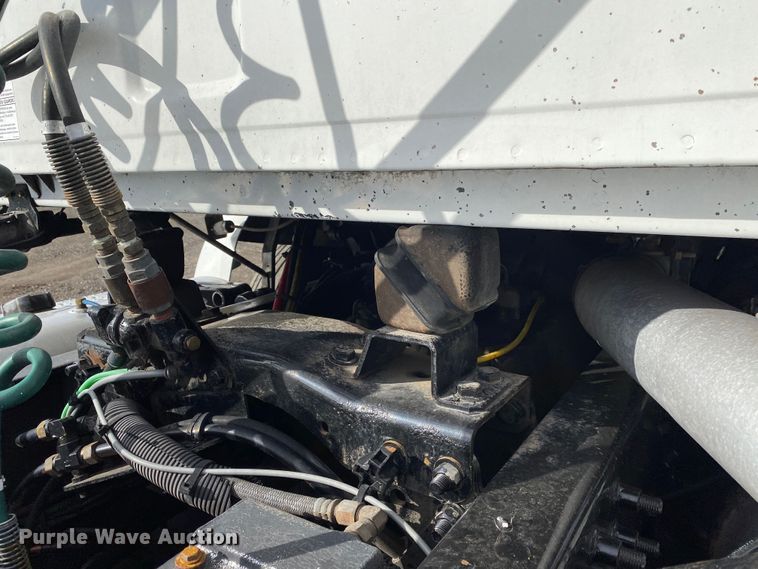 image for item JW9217 2005 Sterling A-Line  semi truck