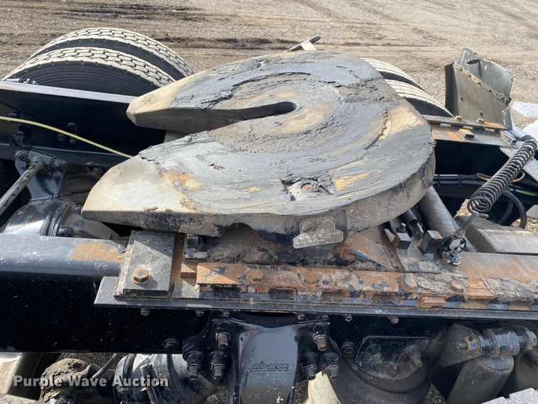 image for item JW9217 2005 Sterling A-Line  semi truck