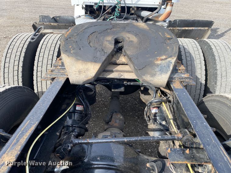 image for item JW9217 2005 Sterling A-Line  semi truck