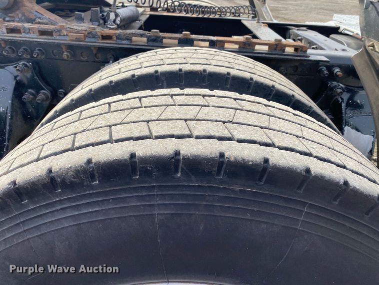 image for item JW9217 2005 Sterling A-Line  semi truck