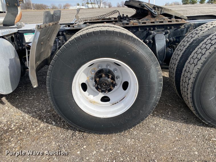 image for item JW9217 2005 Sterling A-Line  semi truck