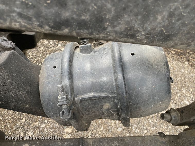 image for item JW9222 2013 International 8600  semi truck