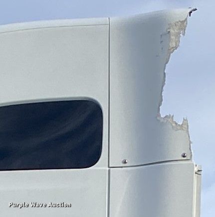 image for item JW9224 2016 International ProStar Plus  semi truck