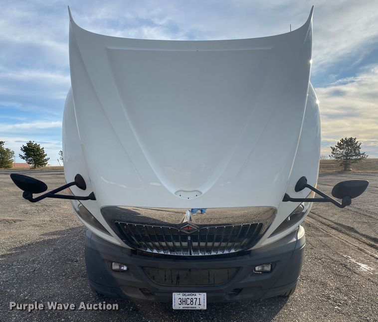 image for item JW9224 2016 International ProStar Plus  semi truck