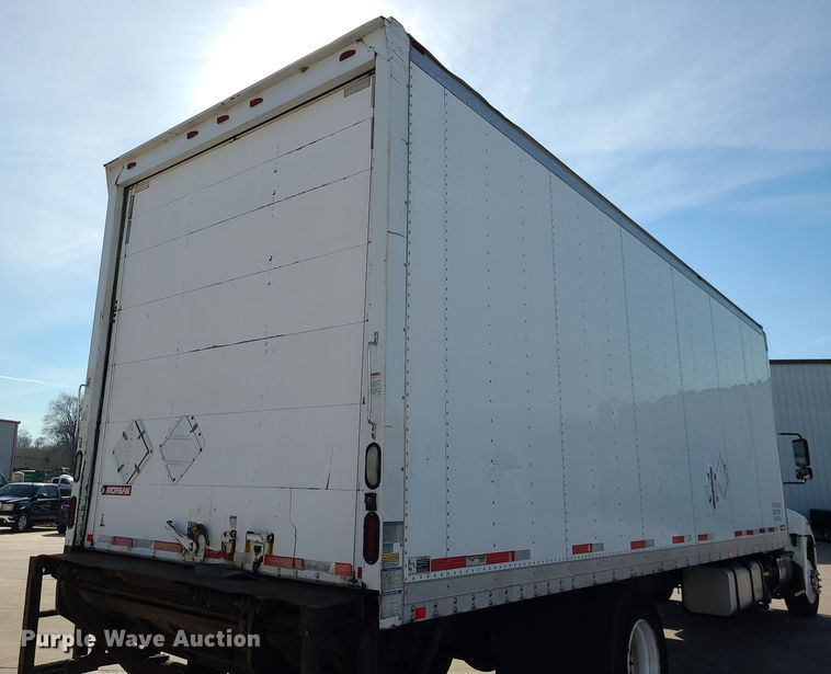 image for item JW9750 2013 Hino 268  box truck