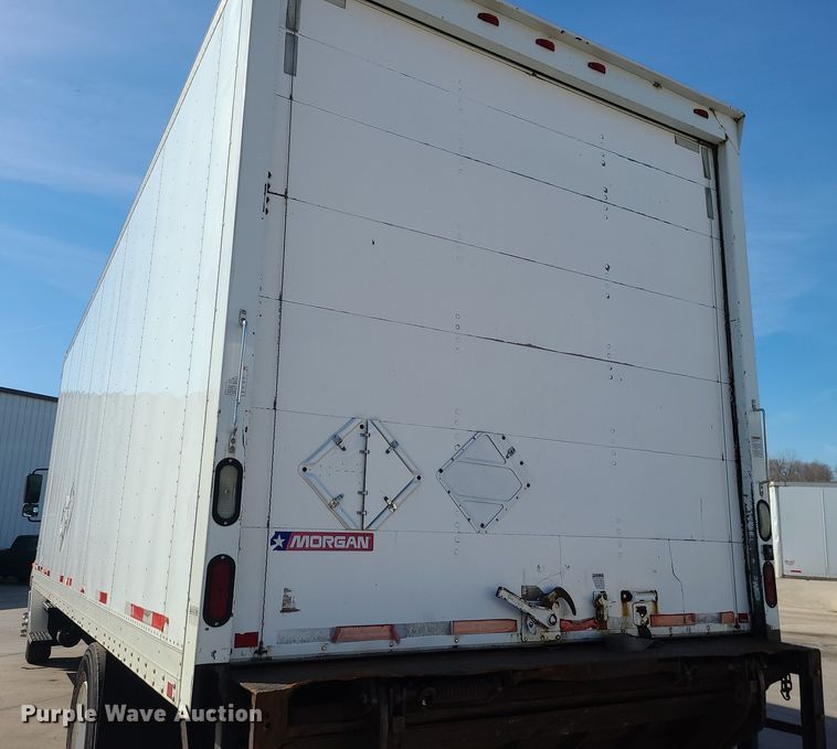 image for item JW9750 2013 Hino 268  box truck