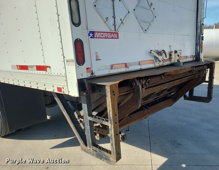 image for item JW9750 2013 Hino 268  box truck