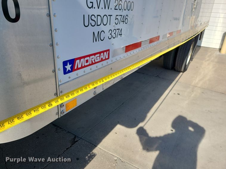 image for item JW9750 2013 Hino 268  box truck