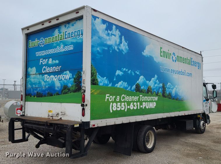 image for item JW9777 2013 Kenworth K270  box truck