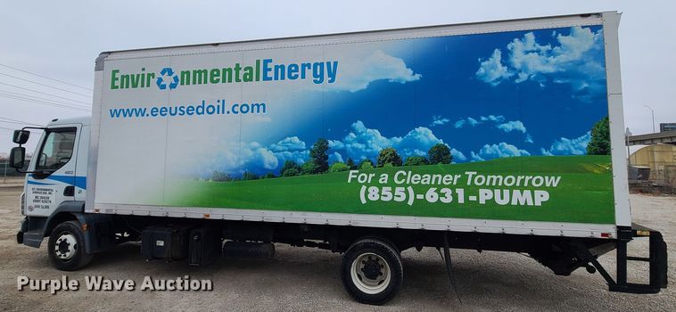 image for item JW9777 2013 Kenworth K270  box truck