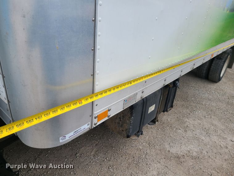 image for item JW9777 2013 Kenworth K270  box truck