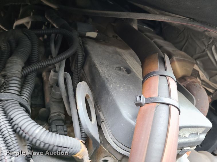 image for item JW9777 2013 Kenworth K270  box truck