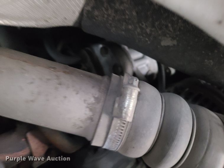 image for item JW9777 2013 Kenworth K270  box truck