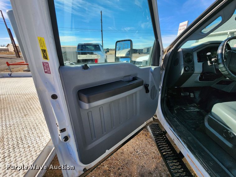 image for item KC9712 2012 Ford F450 Super Duty  flatbed truck