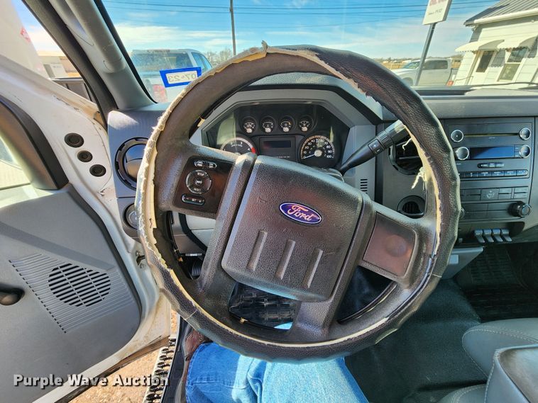 image for item KC9712 2012 Ford F450 Super Duty  flatbed truck