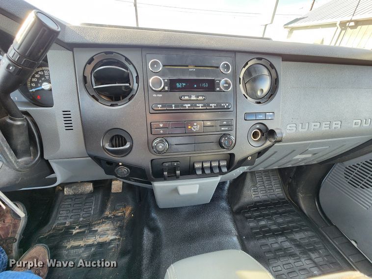 image for item KC9712 2012 Ford F450 Super Duty  flatbed truck