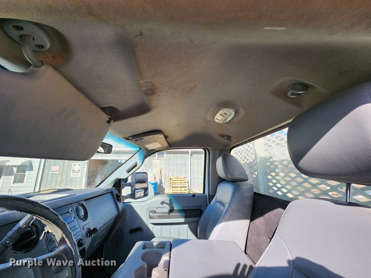 image for item KC9712 2012 Ford F450 Super Duty  flatbed truck