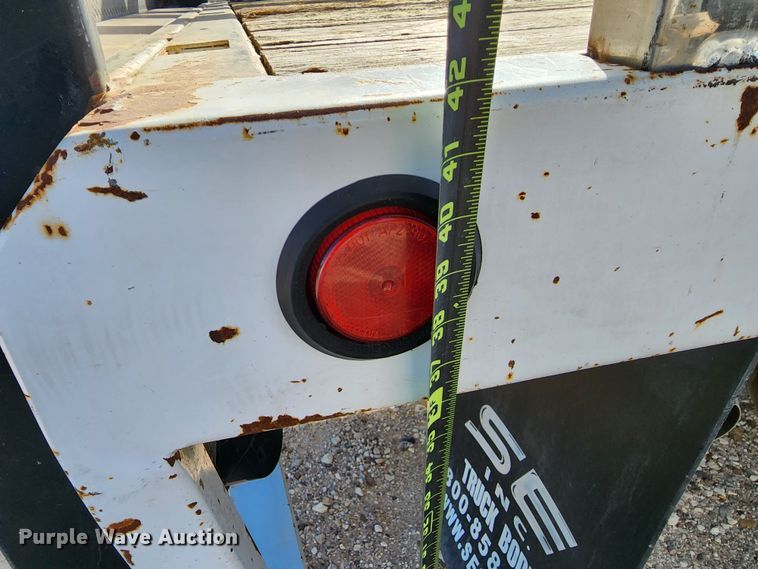 image for item KC9712 2012 Ford F450 Super Duty  flatbed truck