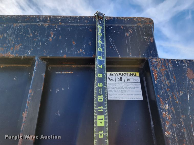 image for item KC9712 2012 Ford F450 Super Duty  flatbed truck