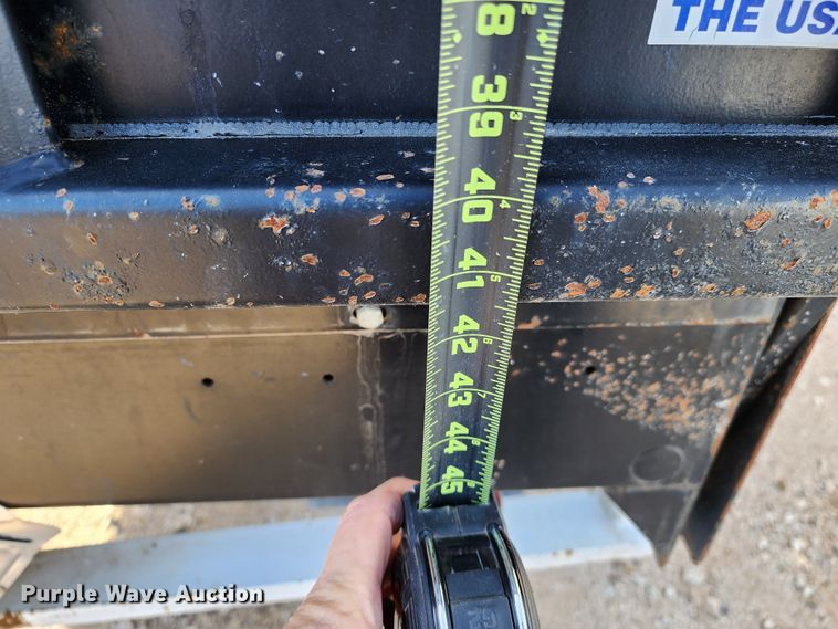 image for item KC9712 2012 Ford F450 Super Duty  flatbed truck