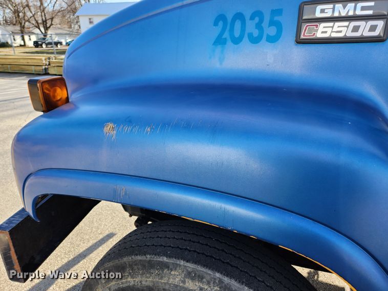 image for item KT9478 1999 GMC C6500  dump flatbed truck