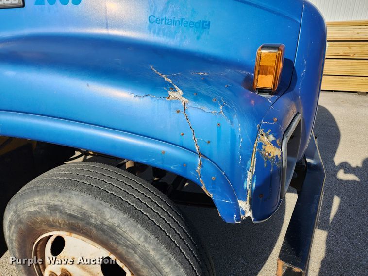 image for item KT9478 1999 GMC C6500  dump flatbed truck