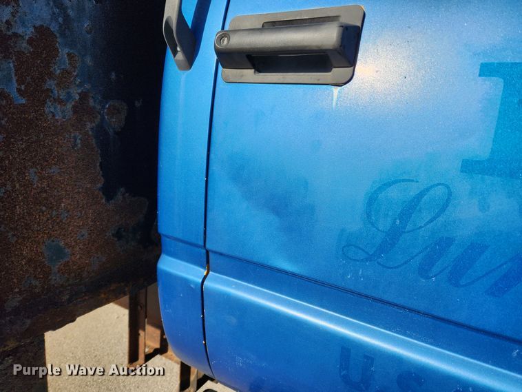 image for item KT9478 1999 GMC C6500  dump flatbed truck