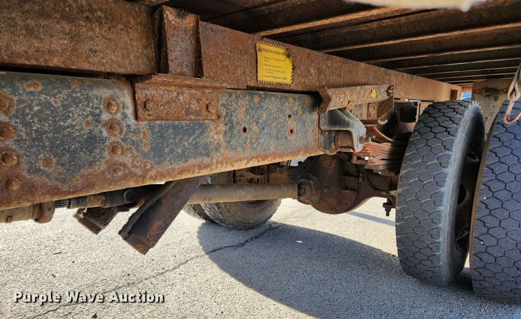 image for item KT9478 1999 GMC C6500  dump flatbed truck