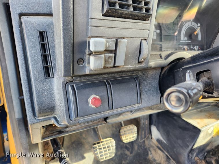 image for item KT9478 1999 GMC C6500  dump flatbed truck