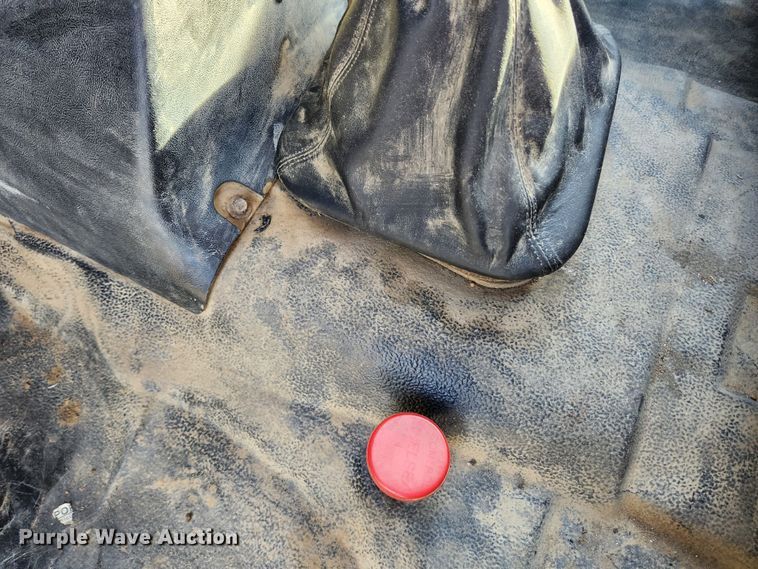 image for item KT9478 1999 GMC C6500  dump flatbed truck