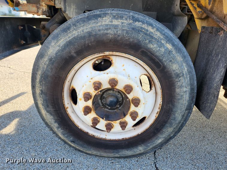 image for item KT9478 1999 GMC C6500  dump flatbed truck