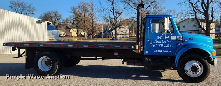 image for item KT9480 1998 International 4700  dump flatbed truck