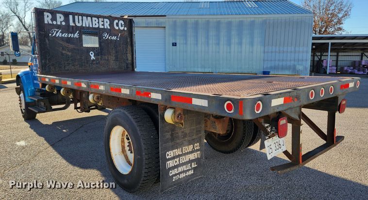 image for item KT9480 1998 International 4700  dump flatbed truck