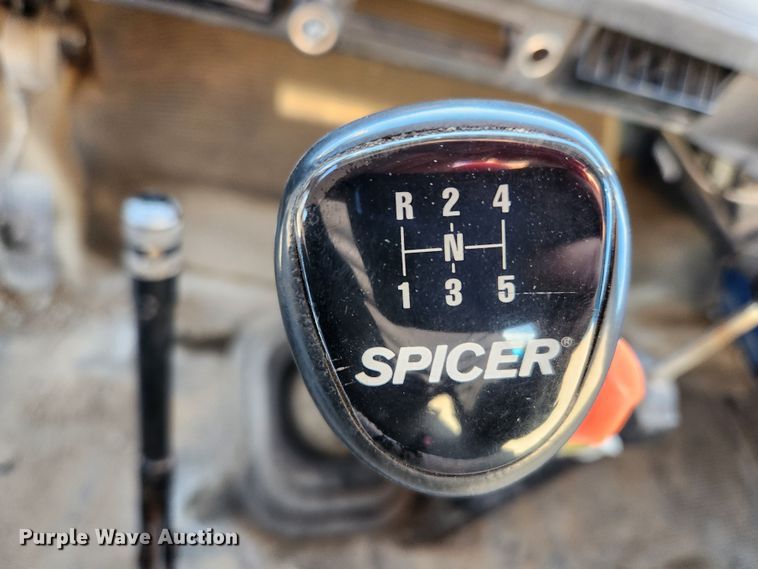 image for item KT9480 1998 International 4700  dump flatbed truck