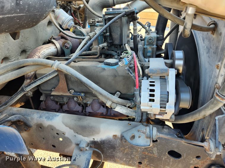 image for item KT9480 1998 International 4700  dump flatbed truck