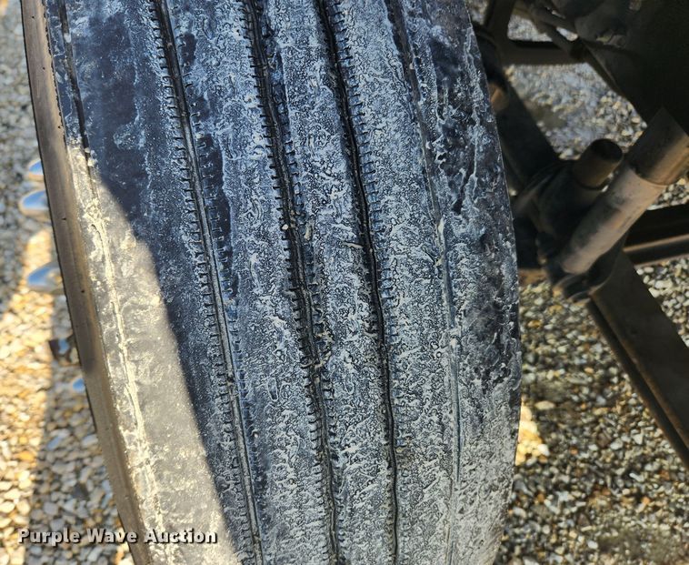 image for item KT9503 2016 Volvo VNL  semi truck