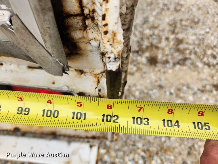 image for item KT9514 2005 Wabash  dry van trailer