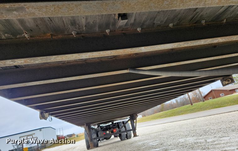 image for item KT9514 2005 Wabash  dry van trailer