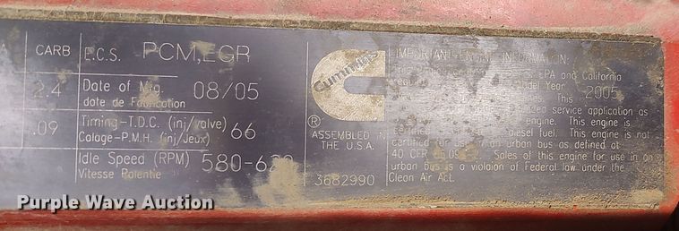 image for item LA9288 2006 International 9200i  semi truck