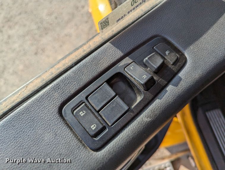 image for item LP9150 2017 Peterbilt 579 semi truck