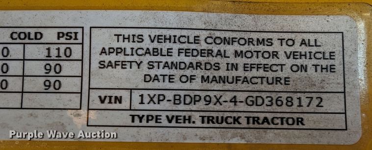 image for item LP9151 2016 Peterbilt 579 semi truck