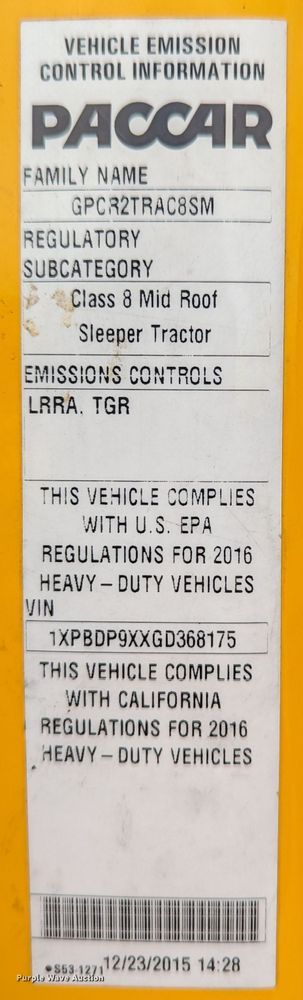 image for item LP9154 2016 Peterbilt 579 semi truck