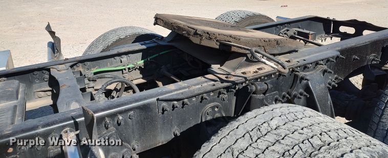 image for item LP9155 2018 Freightliner Cascadia 125 semi truck