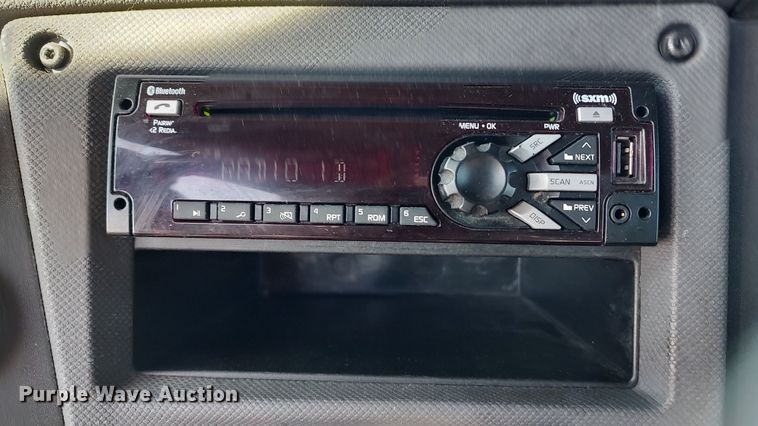 image for item LP9155 2018 Freightliner Cascadia 125 semi truck