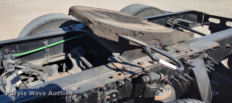 image for item LP9158 2018 Freightliner Cascadia 125 semi truck