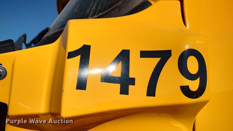 image for item LP9158 2018 Freightliner Cascadia 125 semi truck